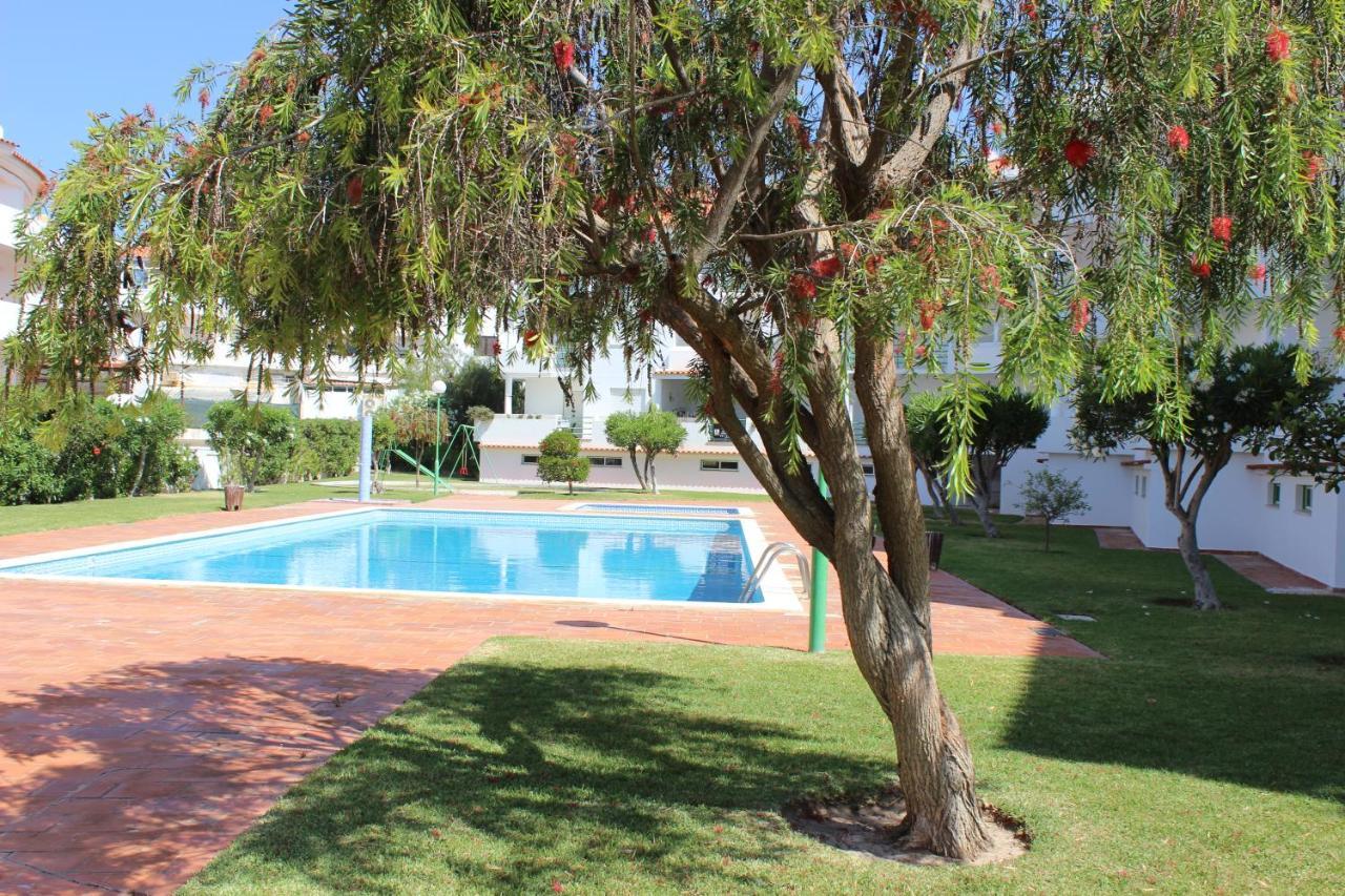 Jardim De Sta Eulalia Apartment